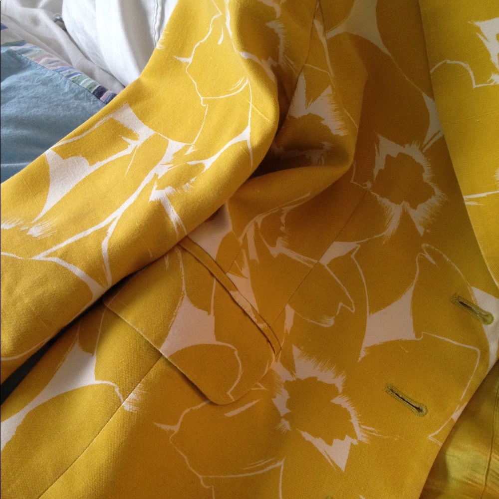 Vintage Spring Blazer - Picture 2 of 3